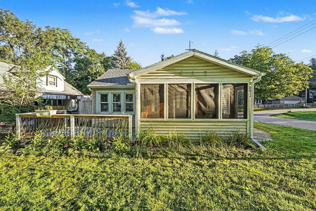 617 Wright Street, Grand Rapids