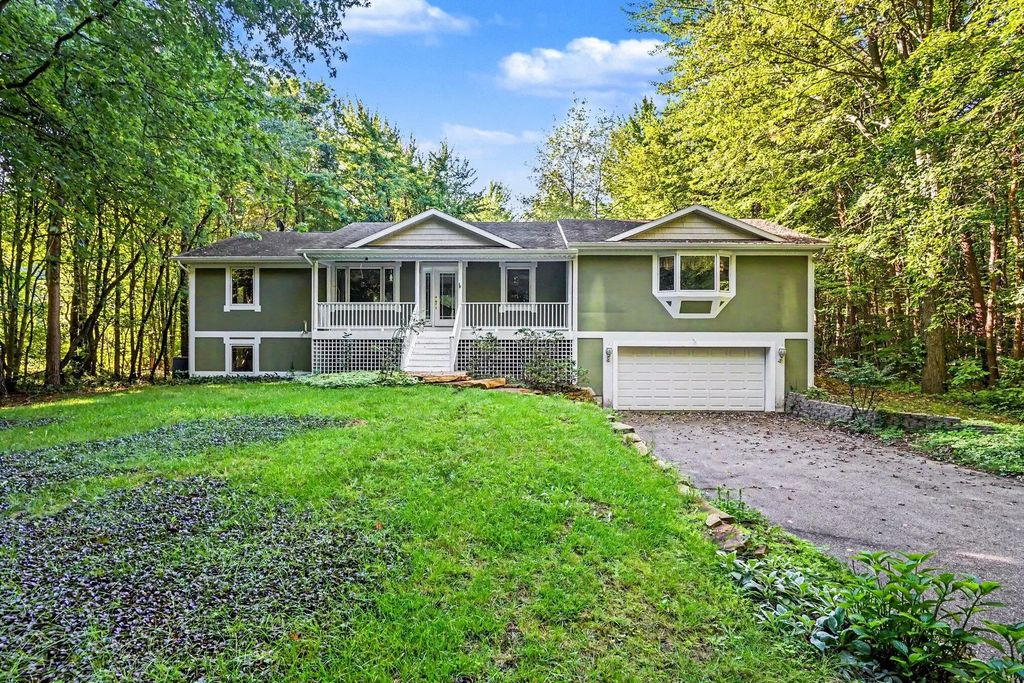 10592 Osborn Street, Grand Haven