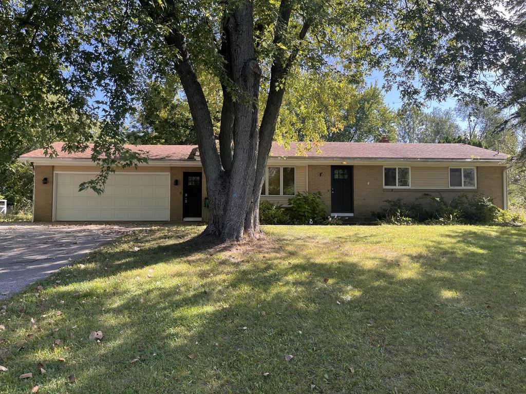 7864 Myers Lake Avenue, Rockford