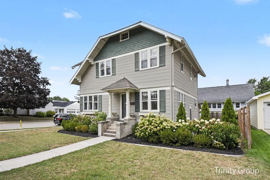 533 E Central Avenue, Zeeland