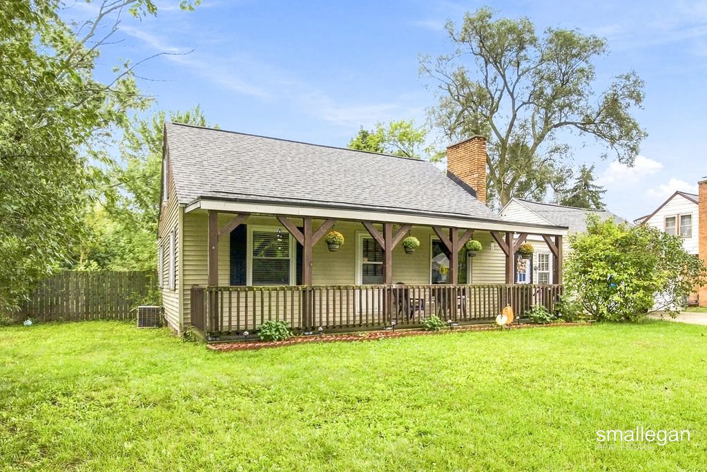 1374 36th Street, Grand Rapids