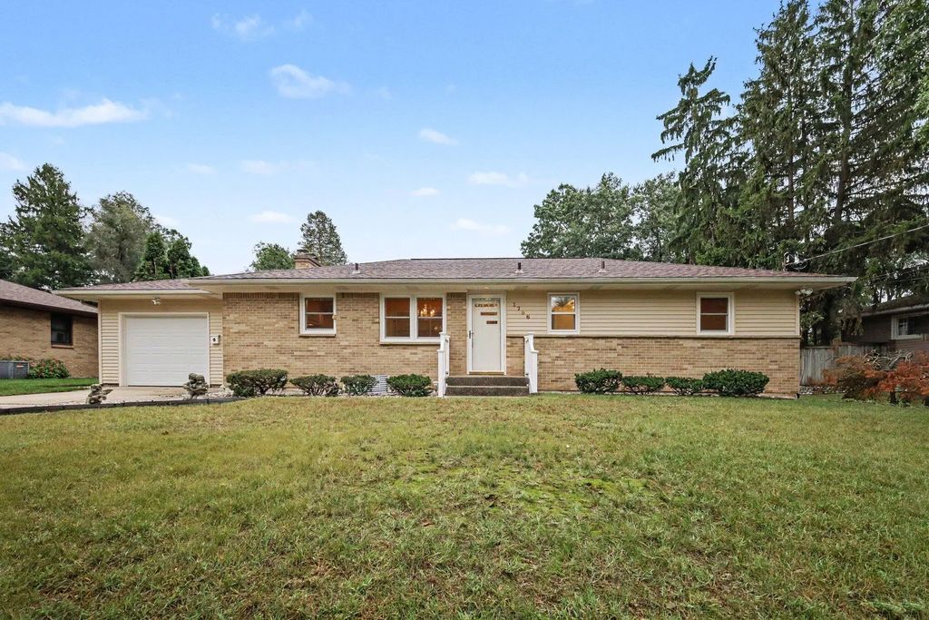 1736 7th Street, Grand Rapids