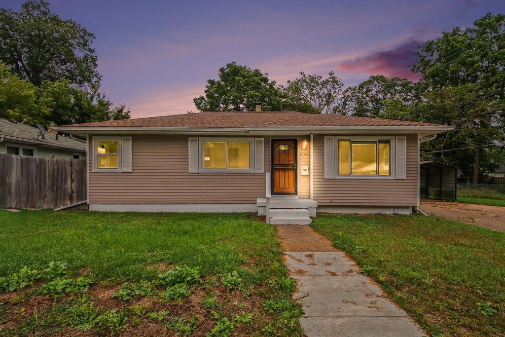 2146 Godfrey Avenue, Wyoming