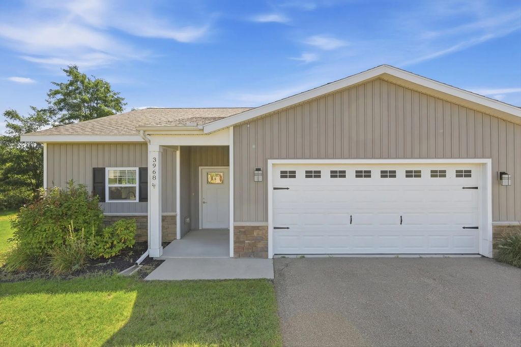 3968 Reserve Drive, Wyoming
