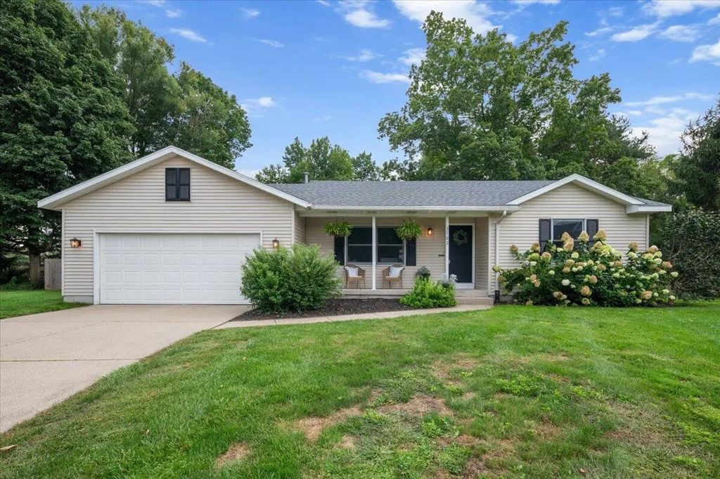 3702 Mesa Court, Rockford