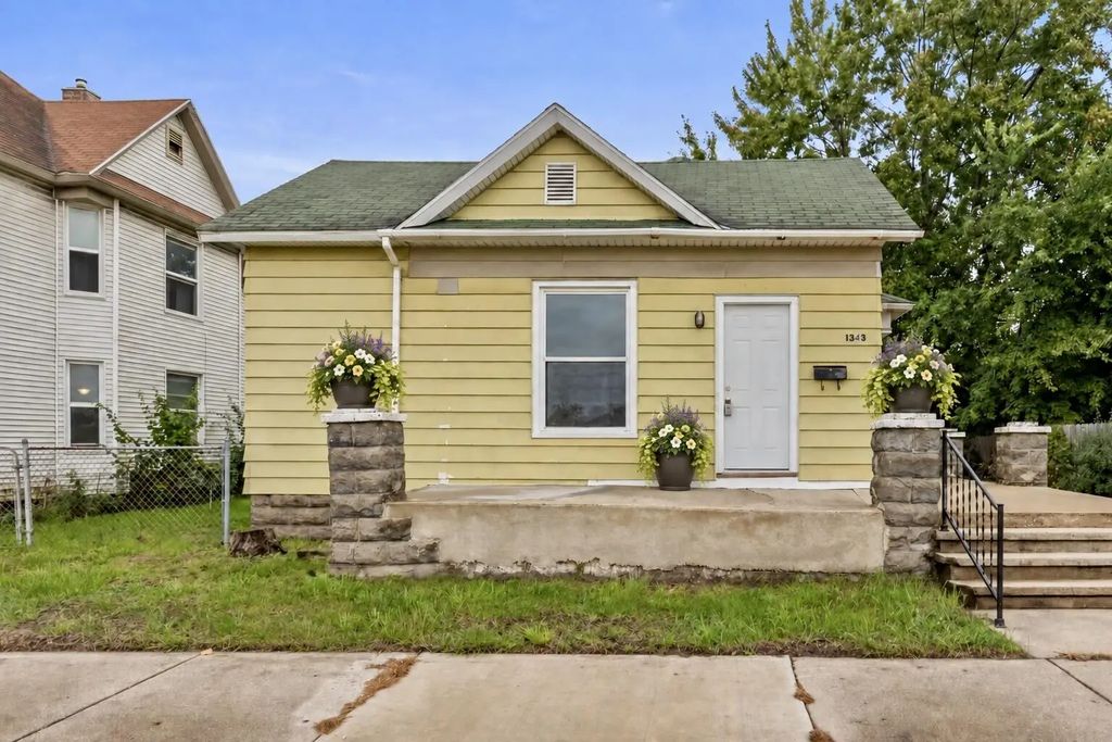 1343 Turner Avenue, Grand Rapids
