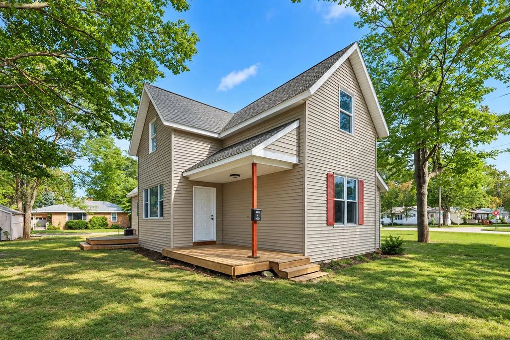 2184 Mann Street, Muskegon