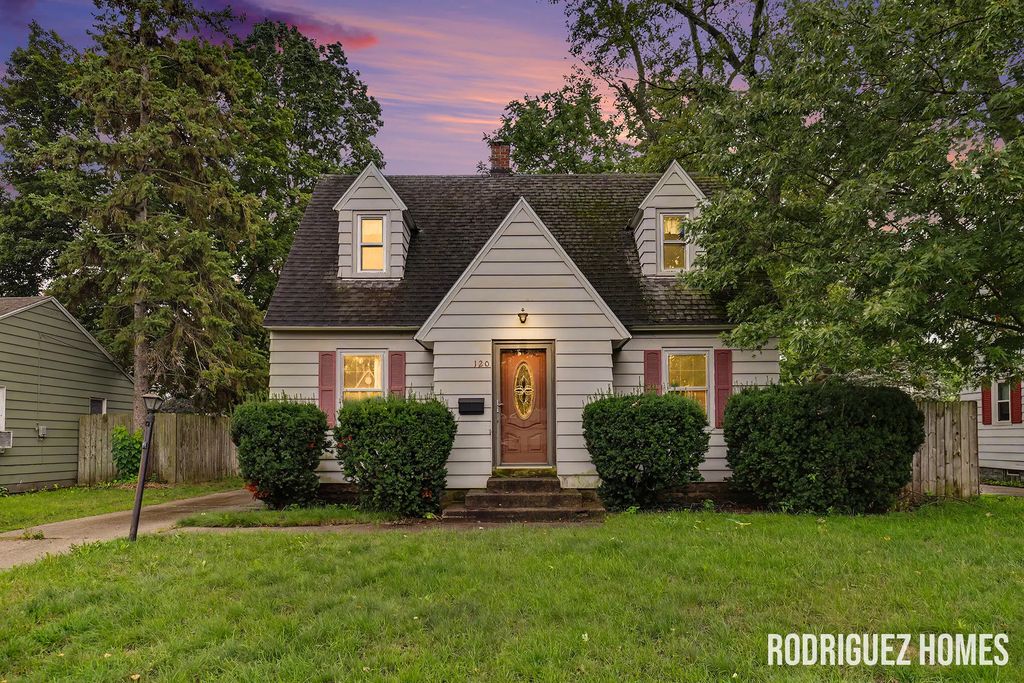 120 W 28th Street, Holland