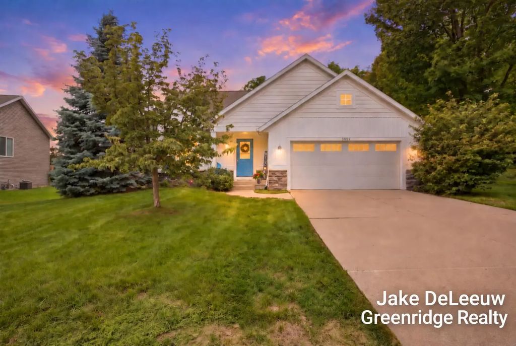5393 Rischow Drive, Wyoming