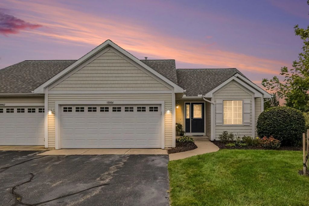 10964 Cranberry Court, Zeeland