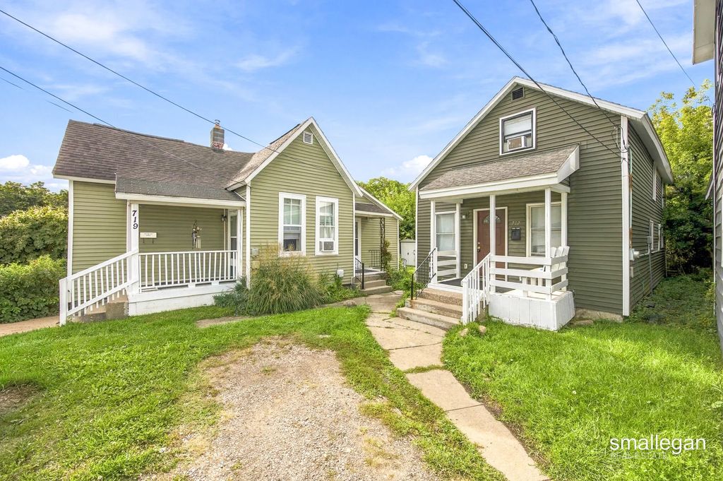 717 Whalen Court 719, Grand Rapids