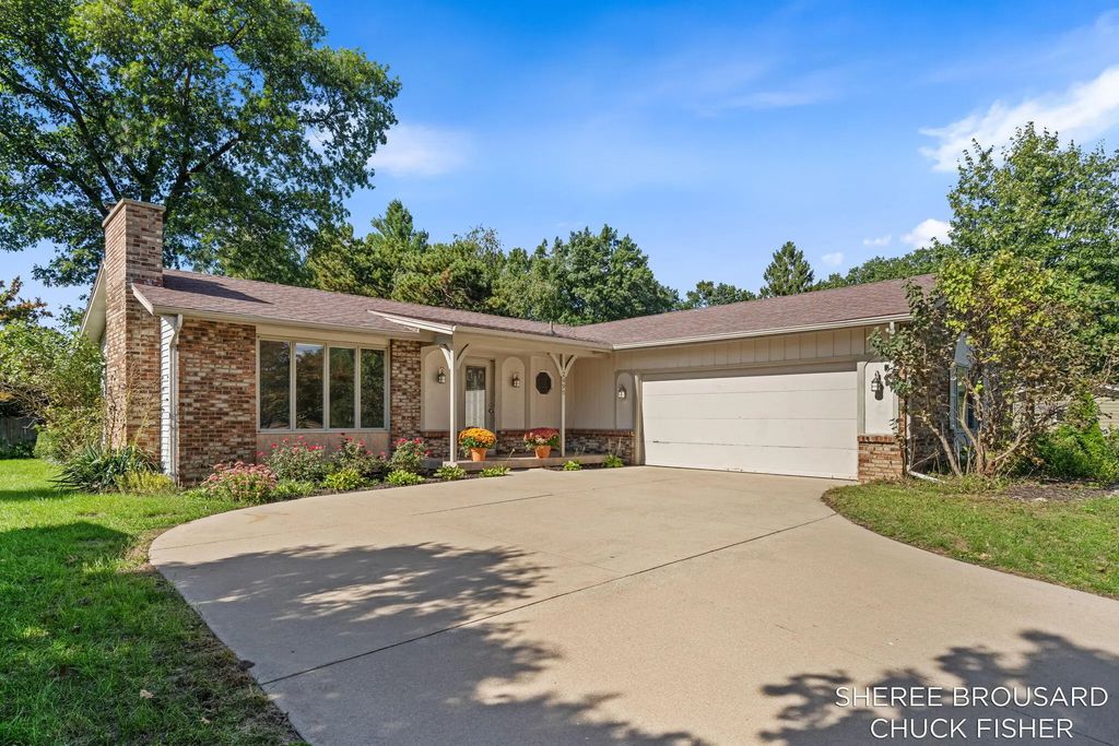 2495 Holtman Drive, Grand Rapids