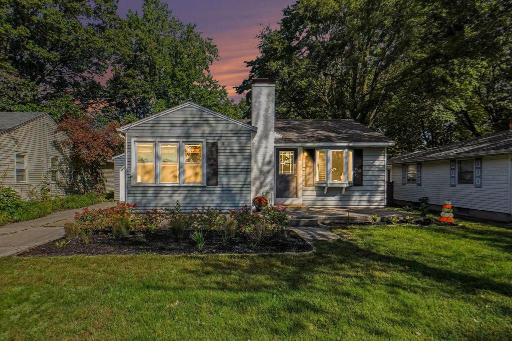 809 River Street, Spring Lake