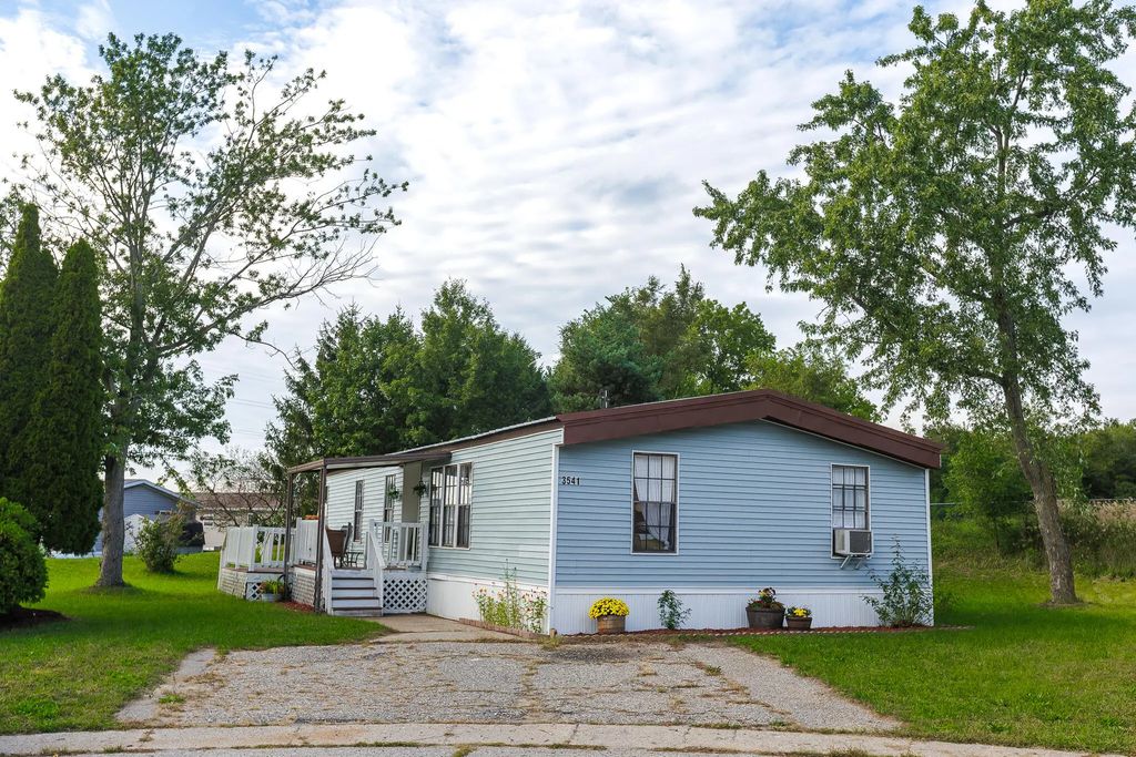 3541 Pine Knob Street, Grand Rapids