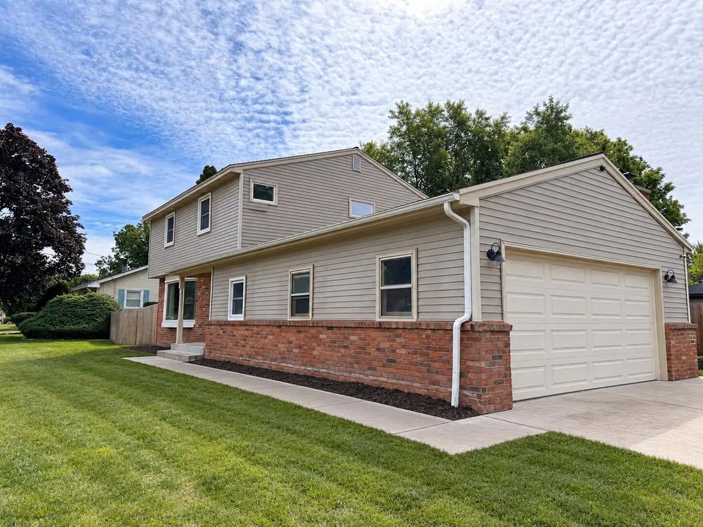 2089 Southwood Avenue, Norton Shores