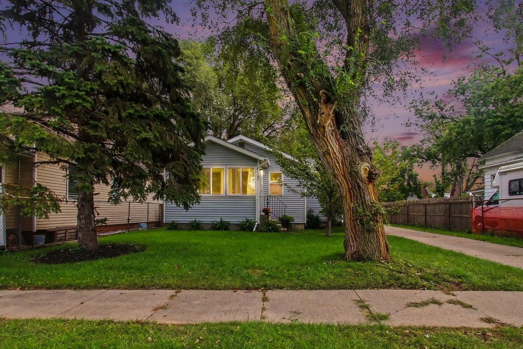 163 Highland Avenue, Holland