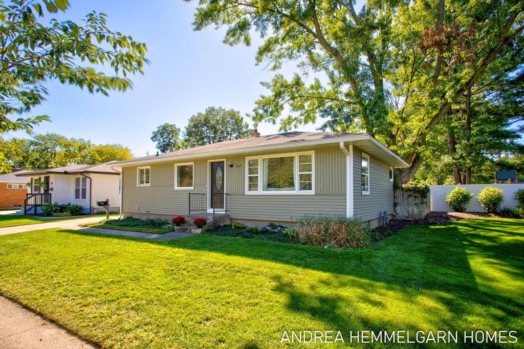 354 W 31st Street, Holland