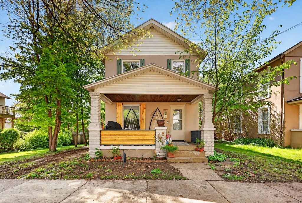 1313 Davis Avenue, Grand Rapids