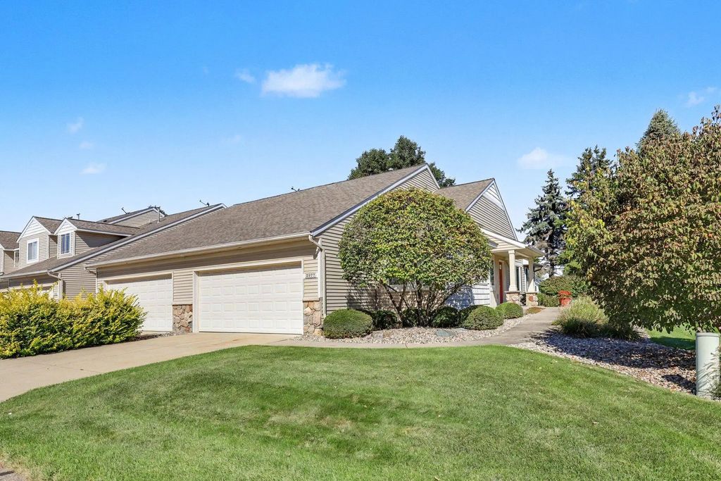 2977 Pebblestone Drive 6, Hudsonville