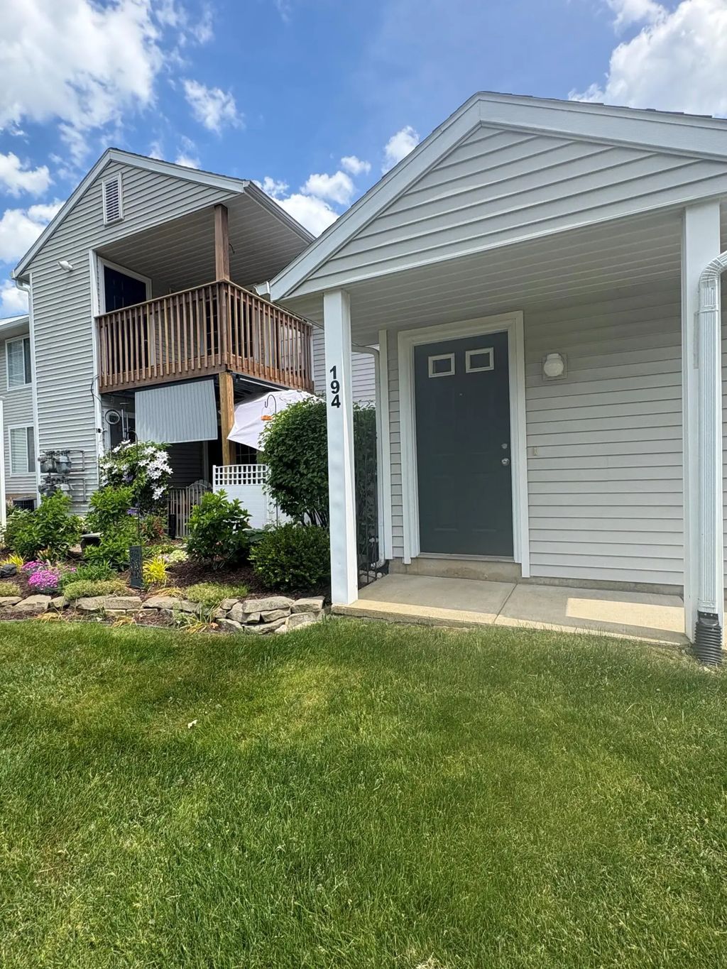 194 Hunters Lane 37, Rockford