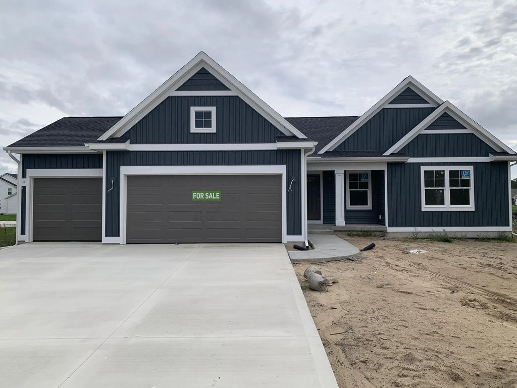12500 Emerson Road, Grand Haven