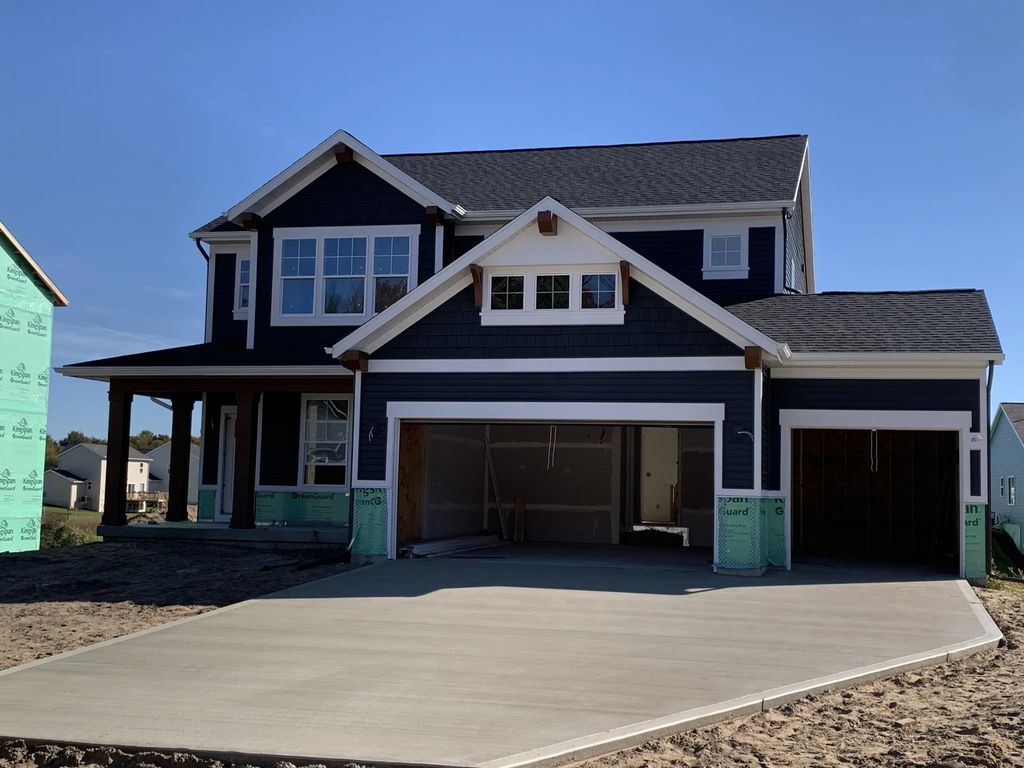 12452 Emerson Road, Grand Haven