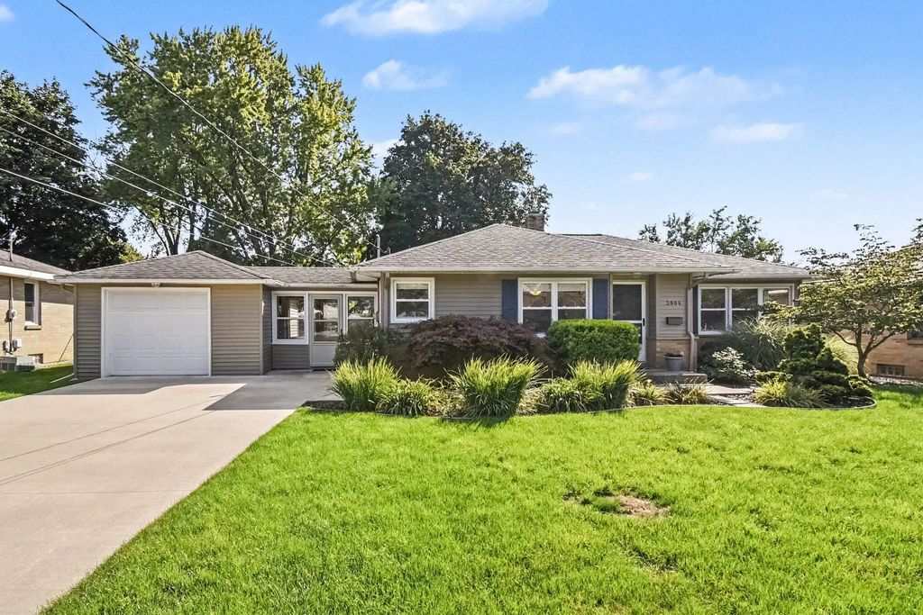 3804 Navaho Street, Grandville