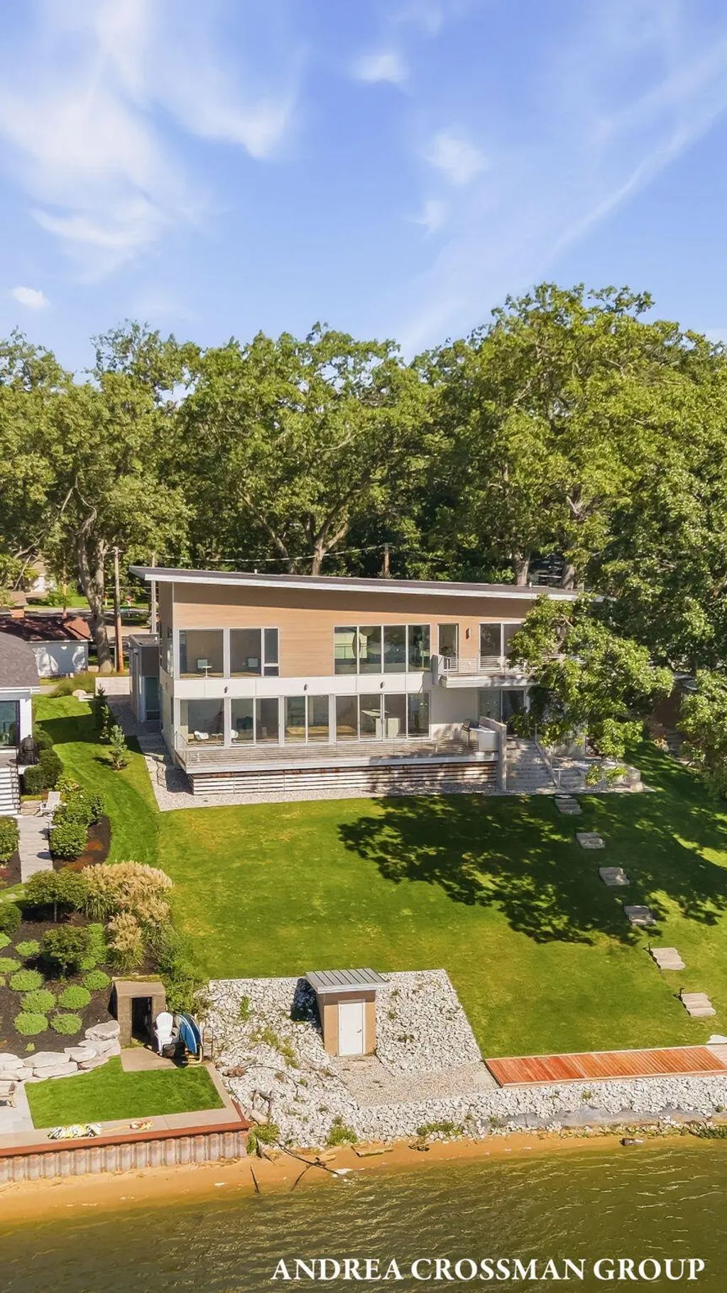 602 Lawn Avenue, Holland