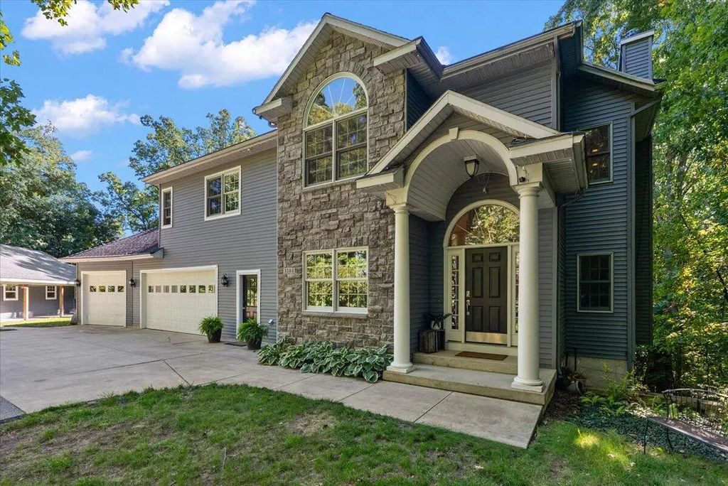 3388 Kayelin Court, Jenison