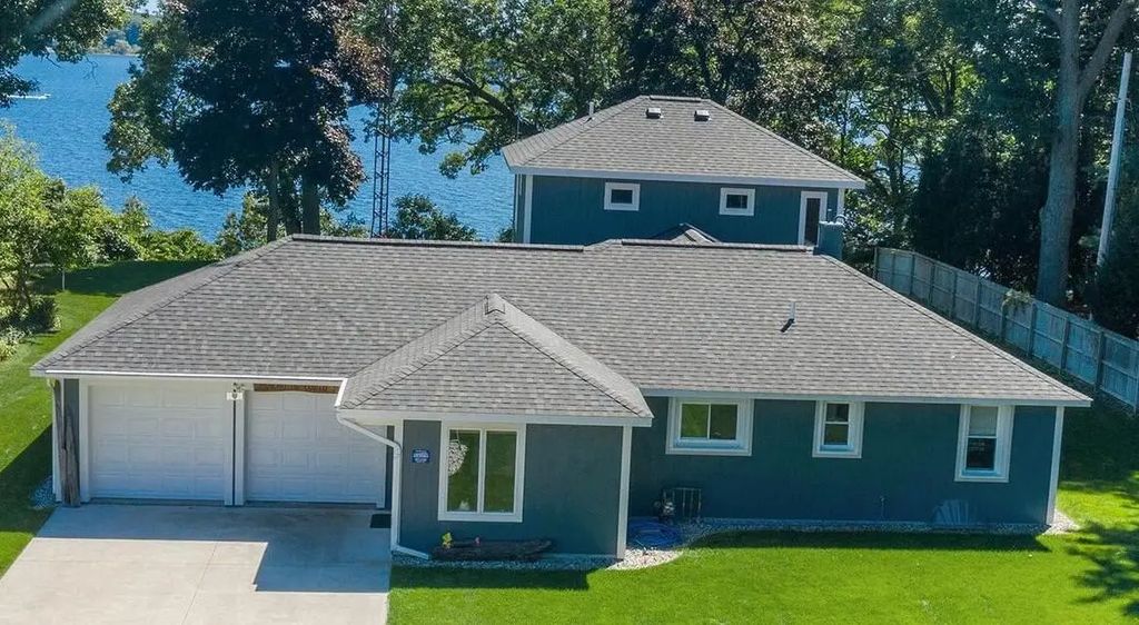 7534 Old Channel Trail, Montague