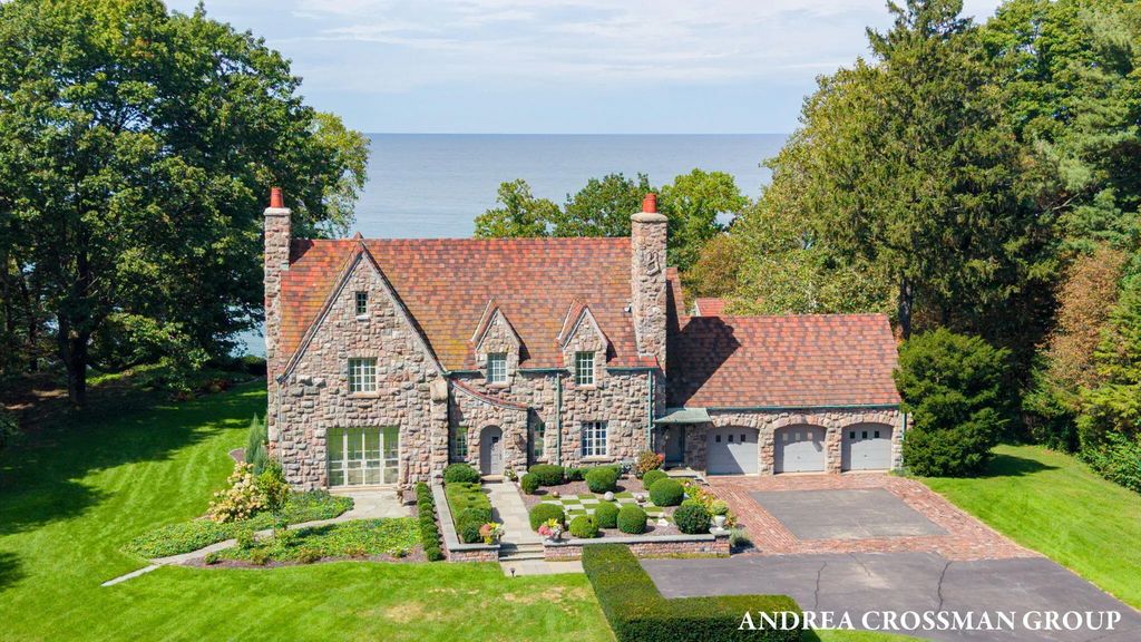 1804 N M-63, Benton Harbor