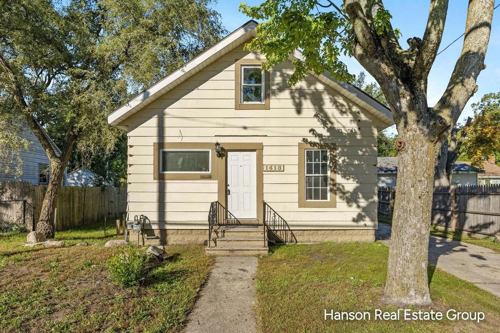 1413 Kingsley Street, Muskegon