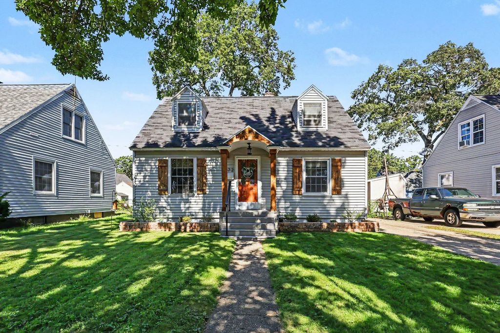 1472 Montague Avenue, Muskegon
