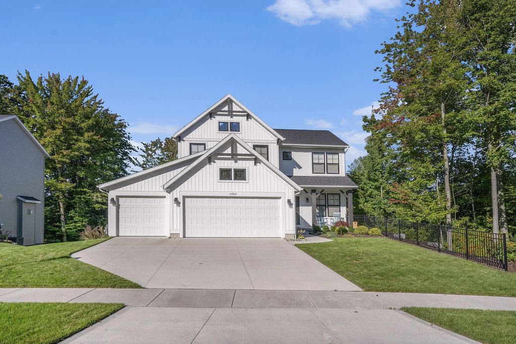 17943 Spring Oak Drive, Spring Lake