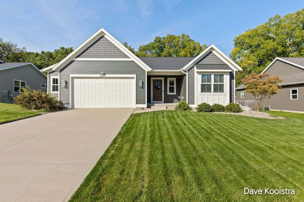 1657 Mulligan Drive, Wyoming
