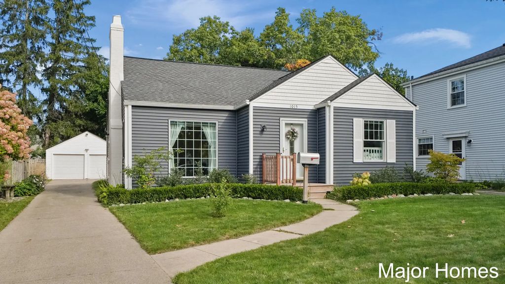 1015 Alger Street, Grand Rapids