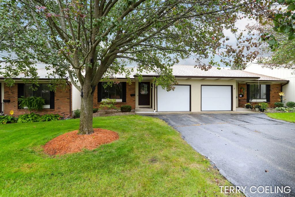 52 Old Mill Drive 5, Holland