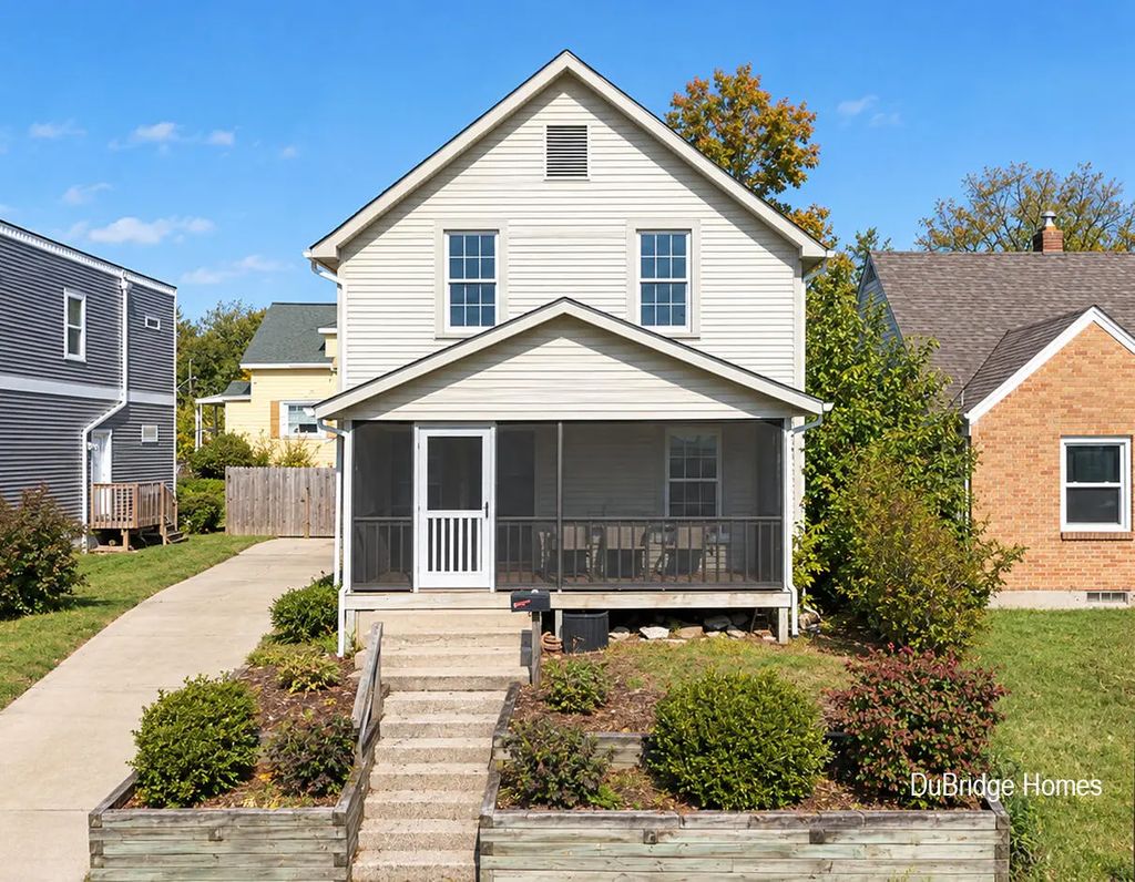 1131 Race Street, Grand Rapids