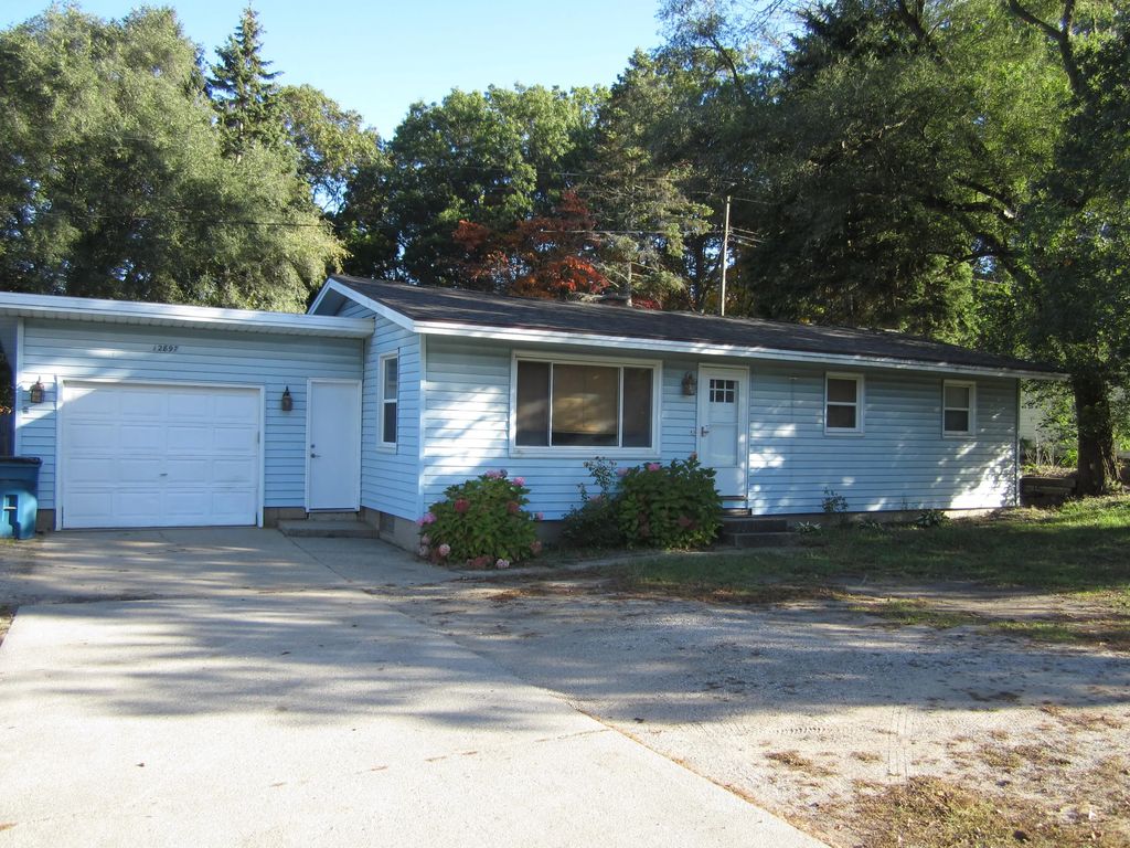 12897 James Street, Holland