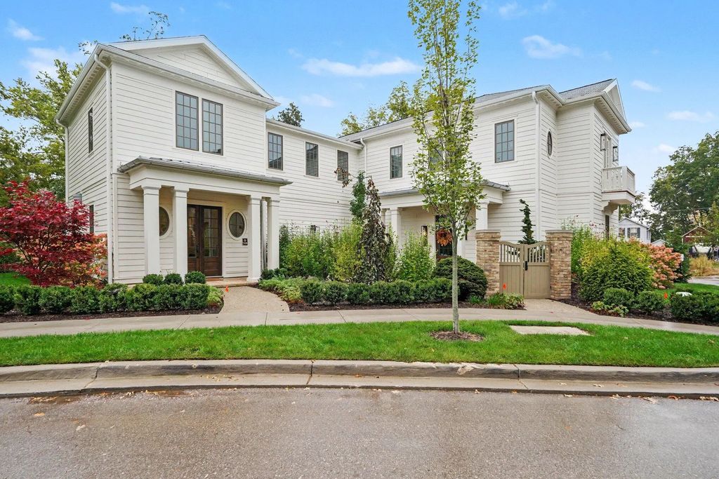 7538 Watermill Drive 42, Ada