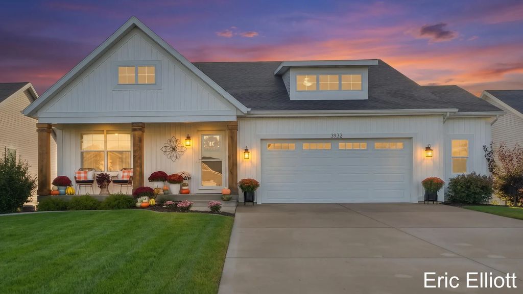3932 Elm Ridge Drive, Holland