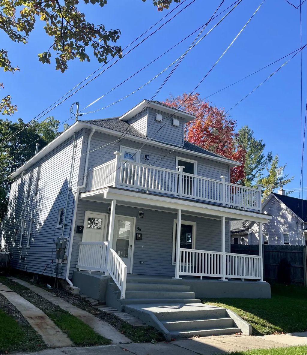 511 Emerald Avenue, Grand Rapids