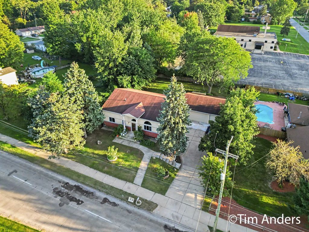 1240 44th Street, Kentwood