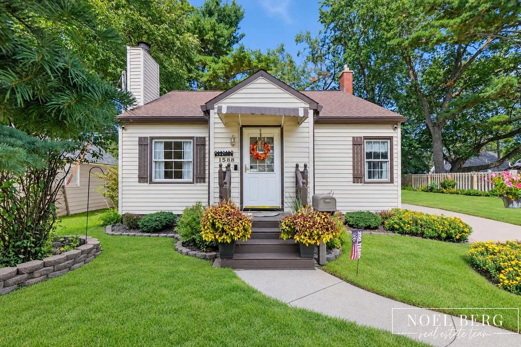 1588 Montague Avenue, Muskegon