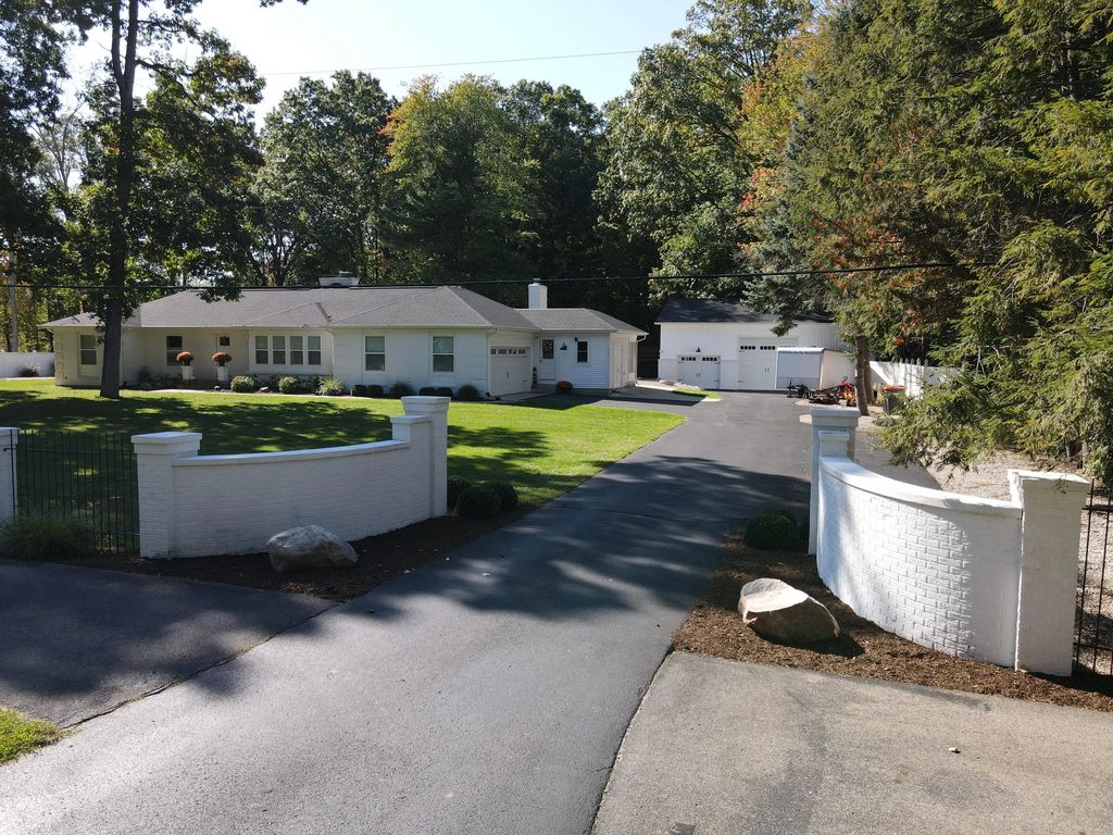 111 Sw Maynard Avenue, Grand Rapids