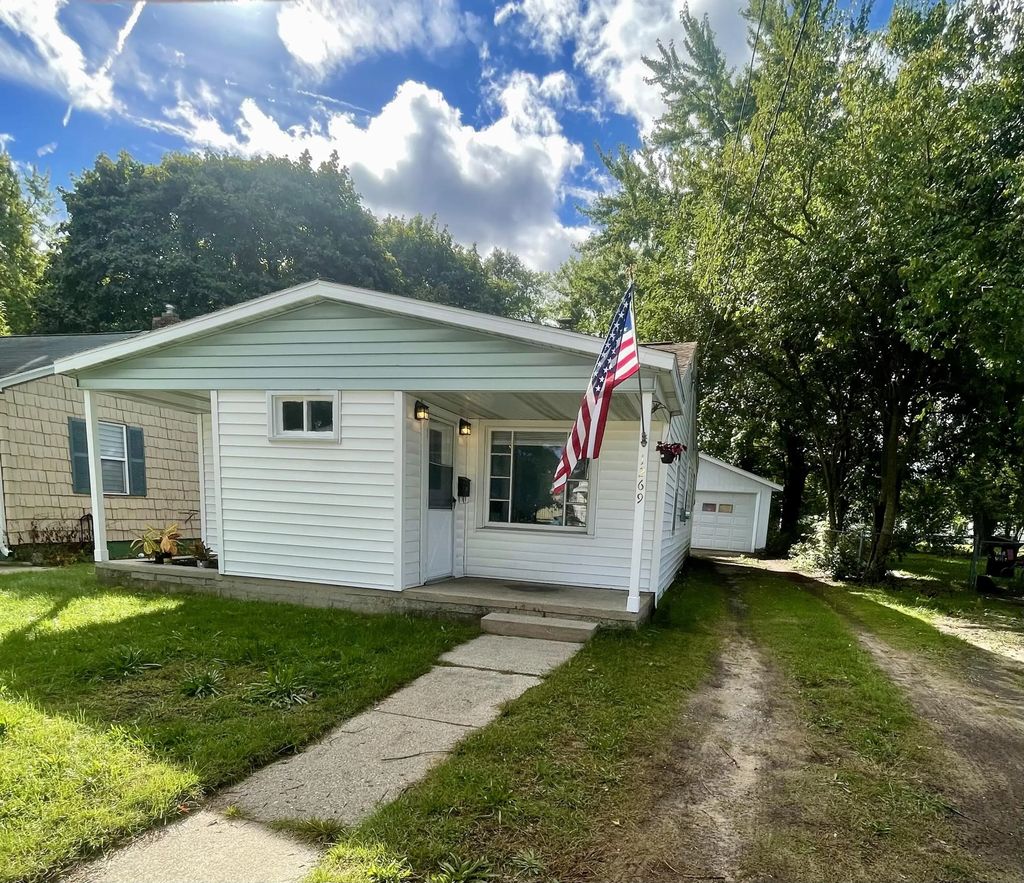 1269 Ada Avenue, Muskegon