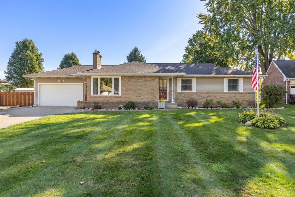 6900 Quincy Drive, Grand Rapids