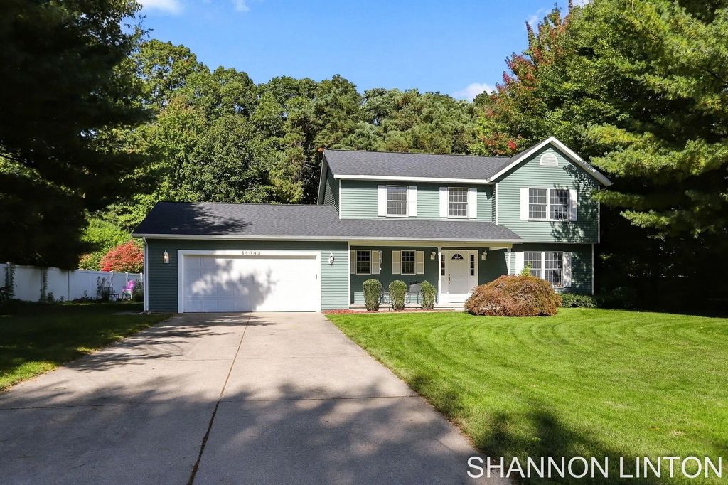 14843 Woodside Trail, Grand Haven