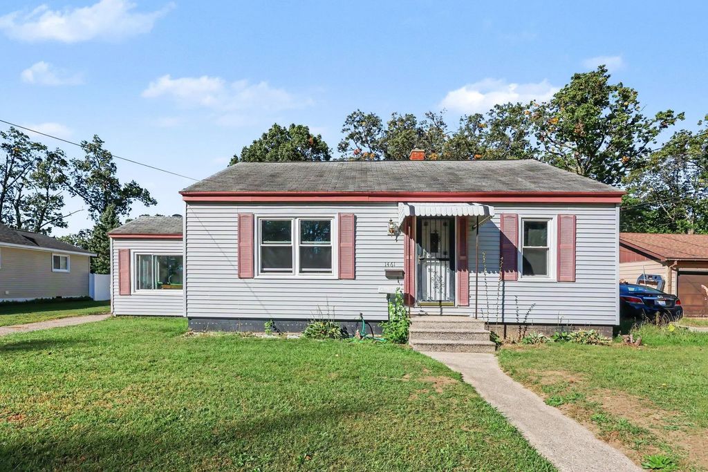 1461 Creston Street, Muskegon