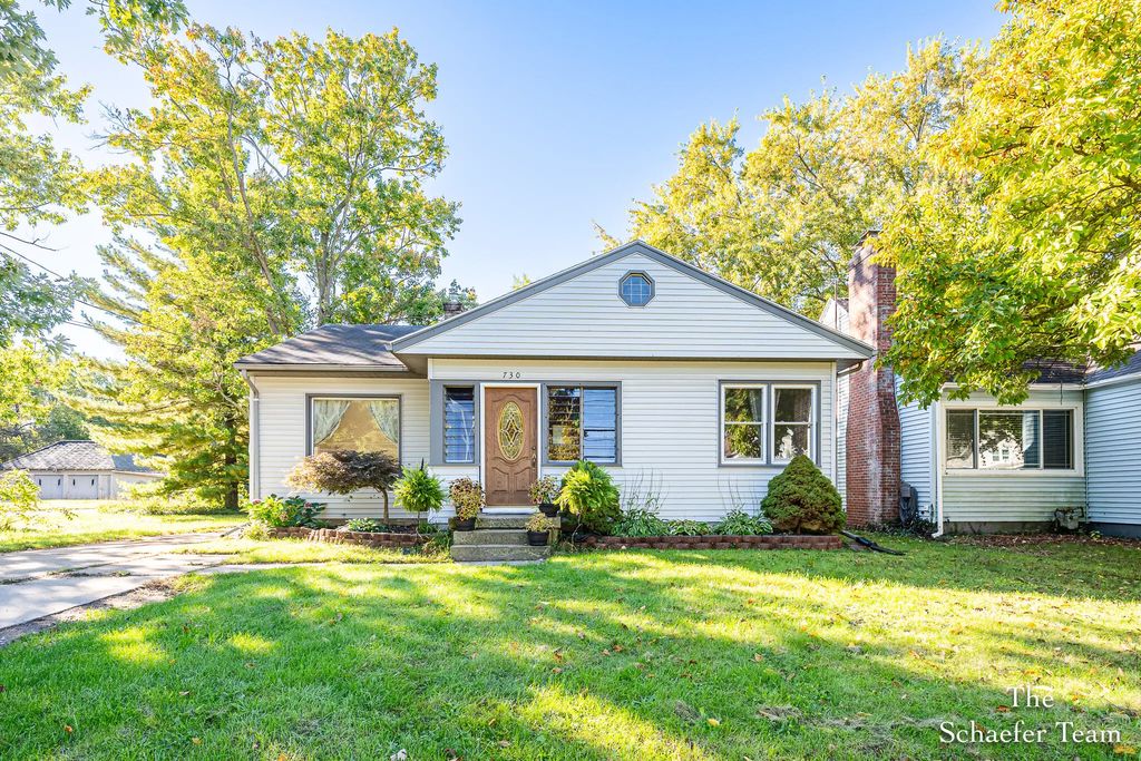 730 4 Mile Road, Grand Rapids